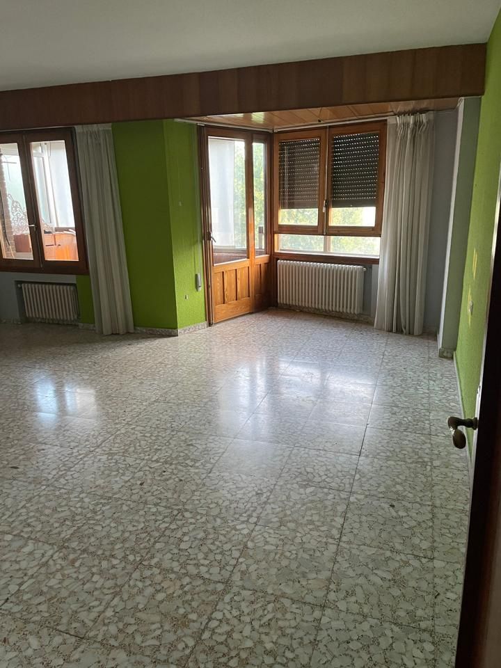 Sala d'estar de Pis en venda en  Albacete Capital amb Calefacció i Balcó