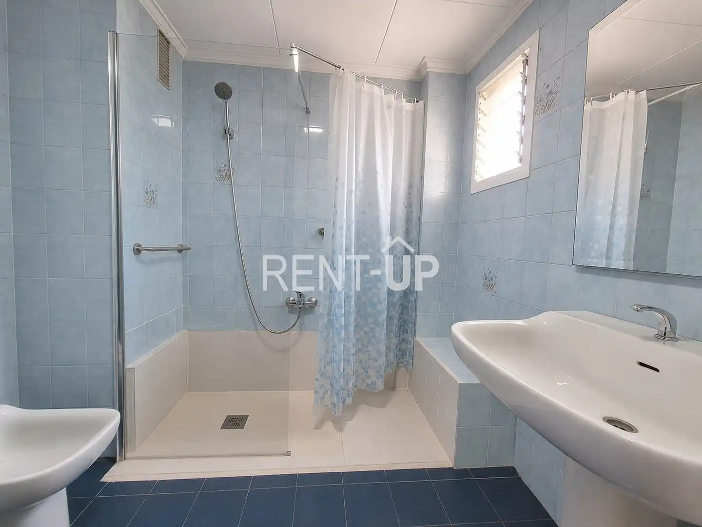 Baño de Piso en venta en Xàtiva con Horno y Balcón