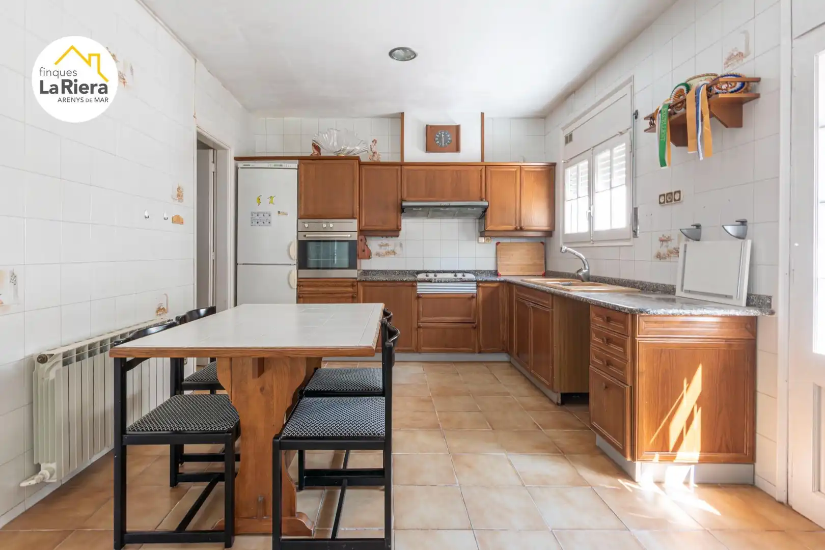 Cuina de Casa o xalet en venda en La Garriga amb Calefacció, Jardí privat i Traster