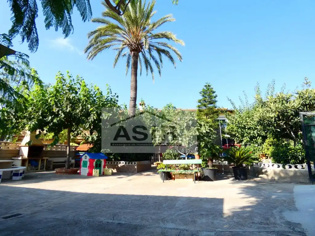 Casa o chalet en venta en Alzira con Aire acondicionado, Jardín privado y Terraza
