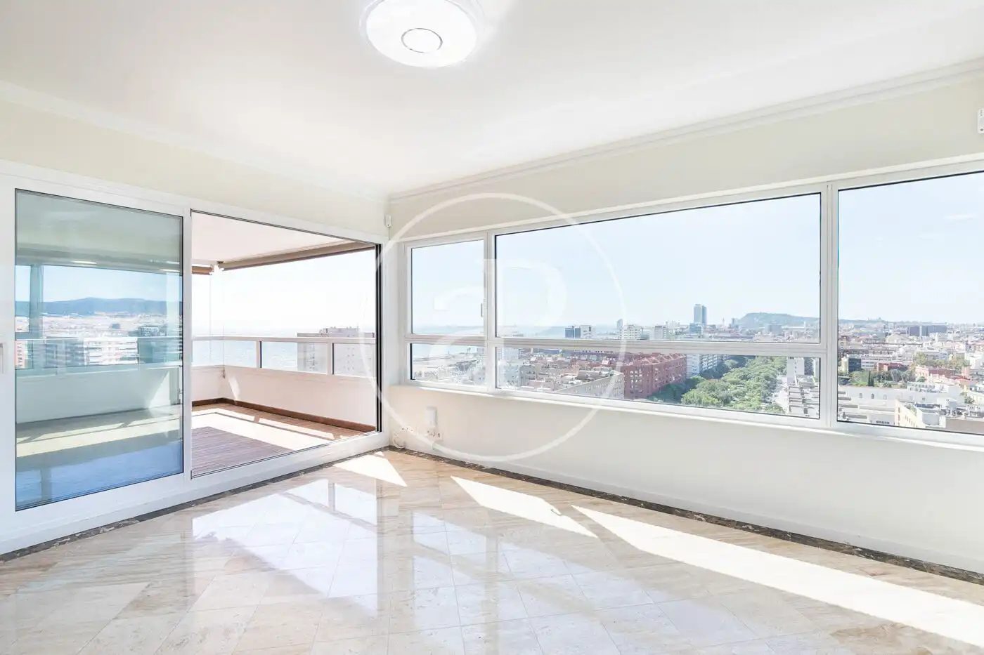 Habitación de Piso en venta en Barcelona con Aire acondicionado, Calefacción y Jardín privado