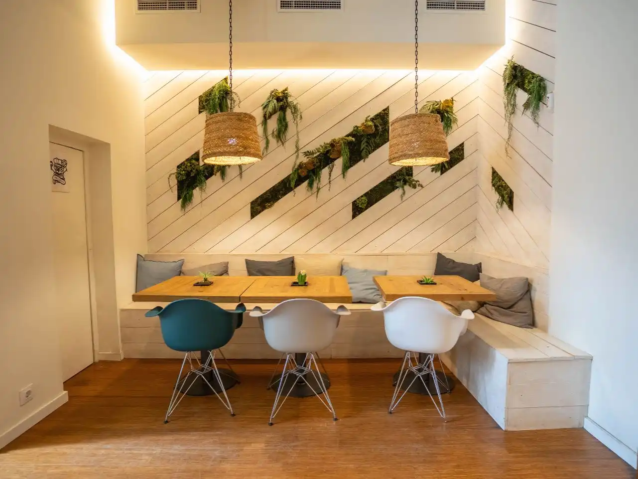 Comedor de Local en traspaso en Terrassa con Aire acondicionado, Calefacción y Parquet