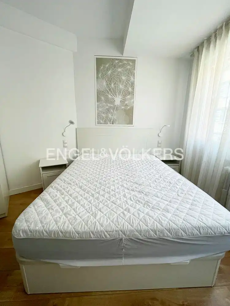 Bedroom of Flat for rent in Madrid  with Air Conditioner, Heating and Furnished