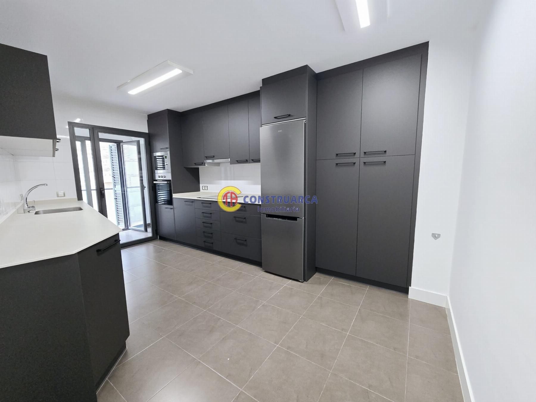 Piso de alquiler en Casco Antiguo