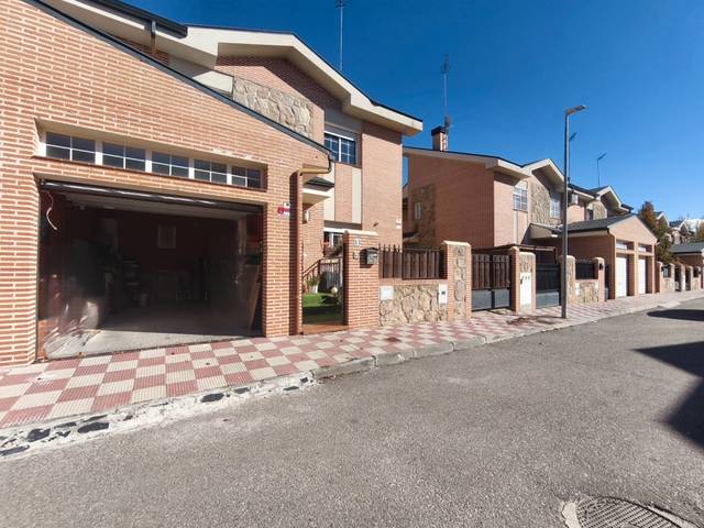 Casa-chalet en Venta en Arcicóllar