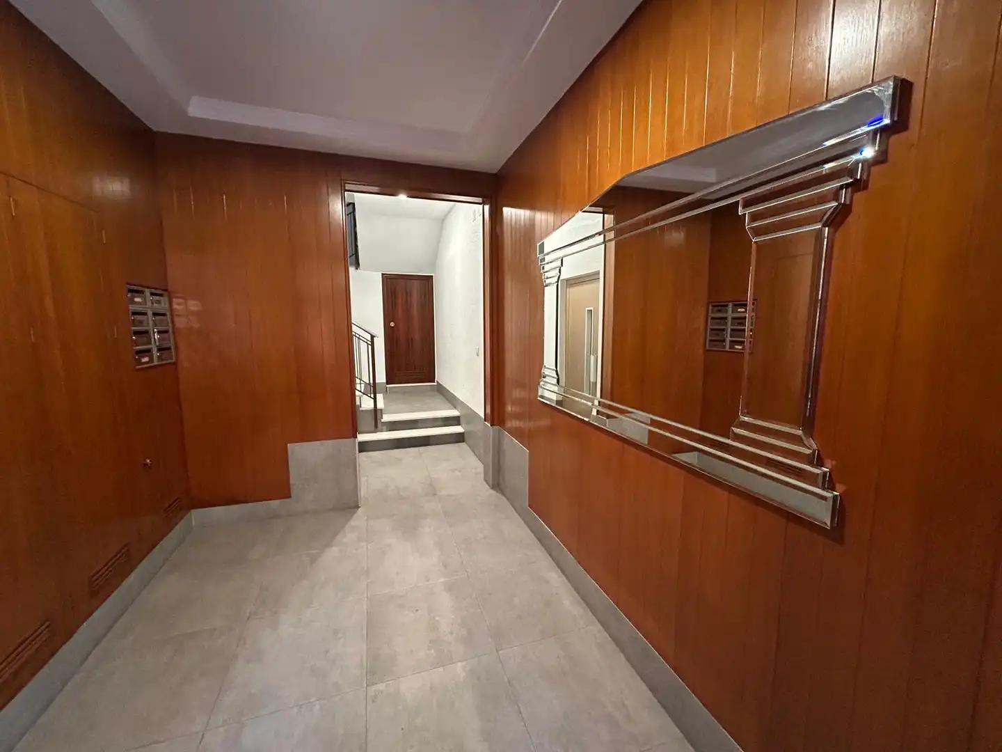 Flat with lift for sale in Carrer Reina Victoria 128, imagen 4