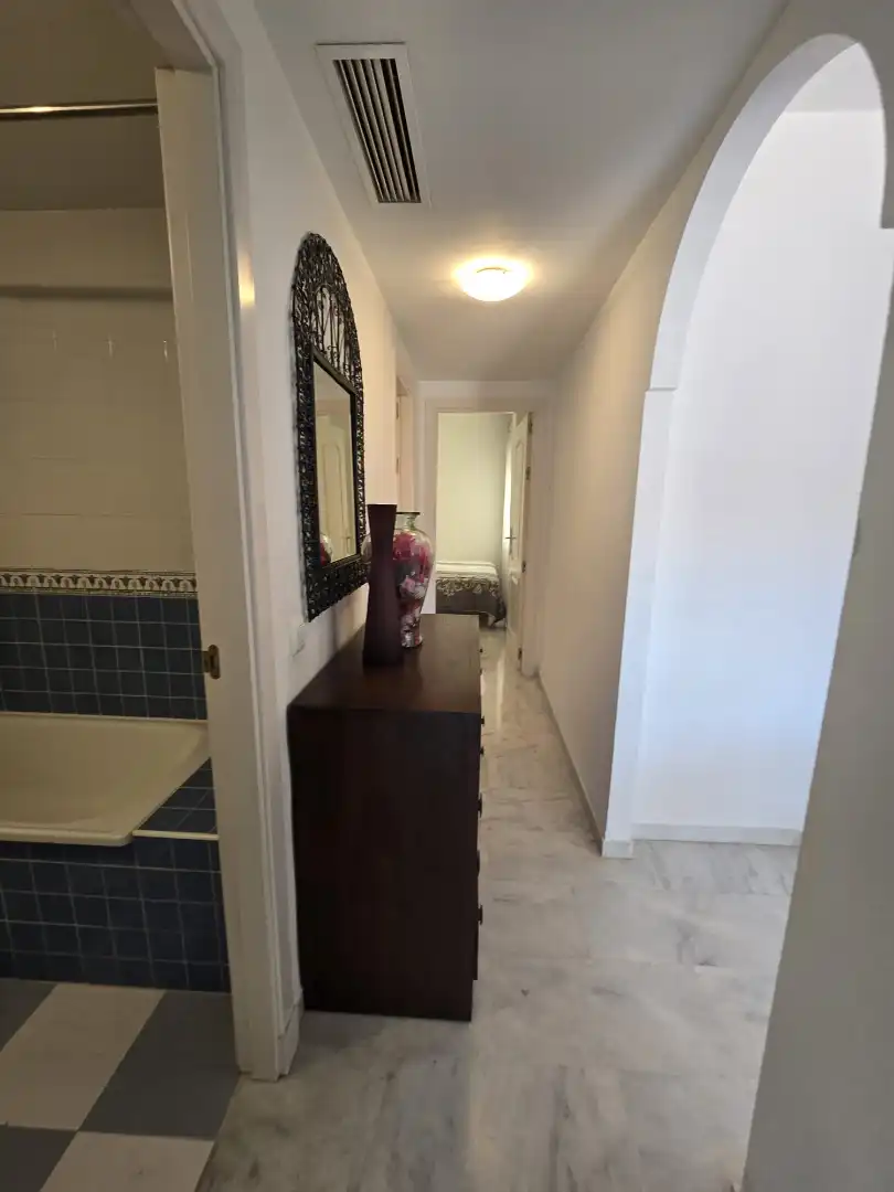 Dachboden zur Miete in Marbella mit Möbliert