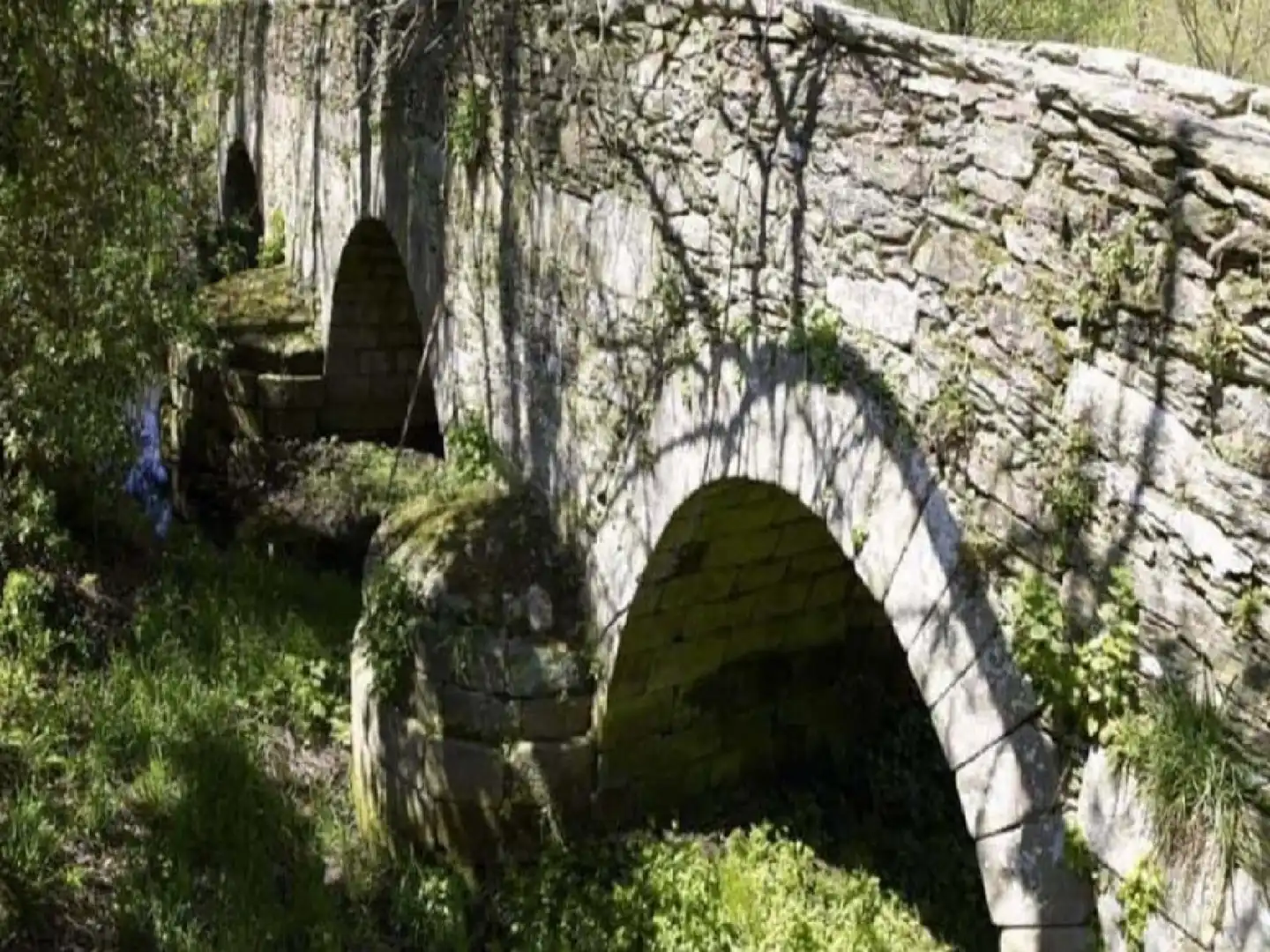Vista exterior de Dúplex en venta en Sarria con Trastero
