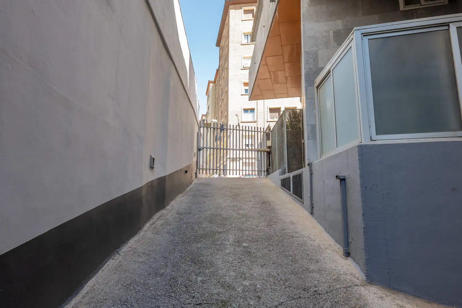 Vista exterior de Dúplex en venta en Zaragoza con Aire acondicionado, Calefacción y Terraza