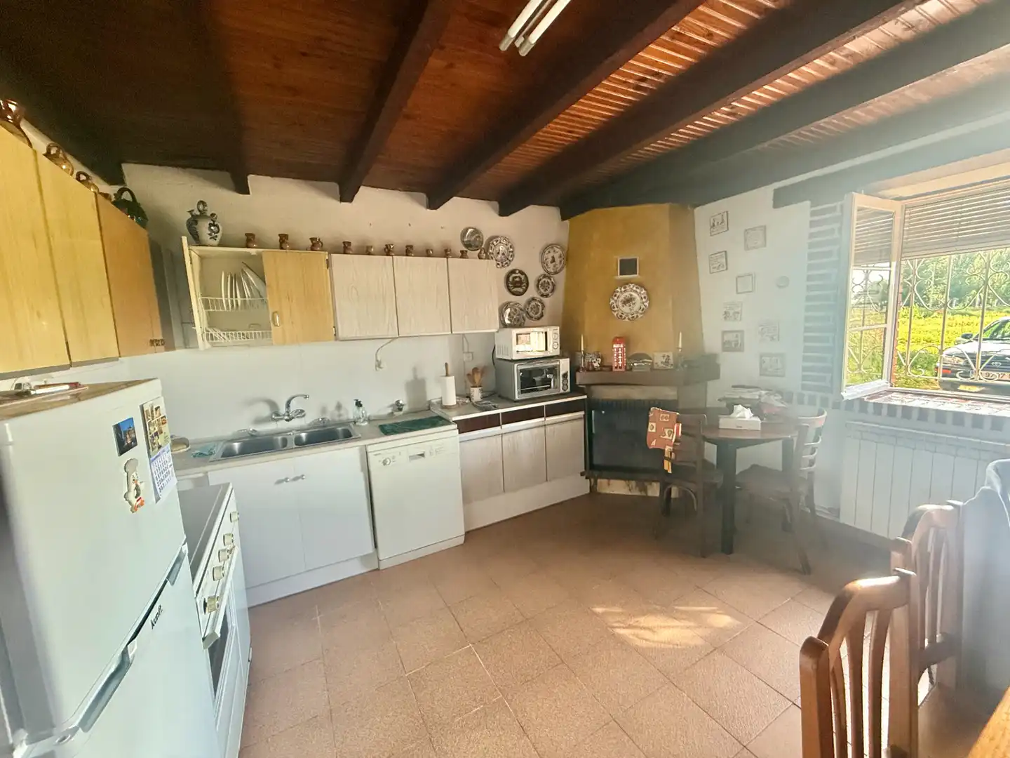 Cocina de Finca rústica en venta en Palencia con Calefacción, Trastero y Amueblado