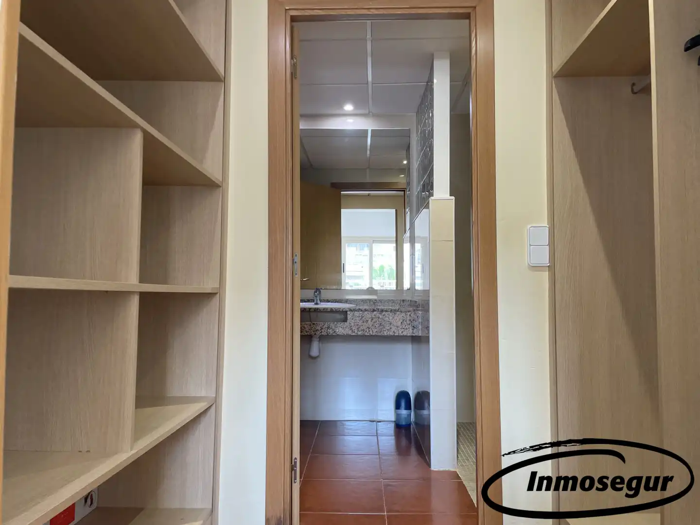 Baño de Apartamento en venta en Salou con Aire acondicionado, Calefacción y Amueblado