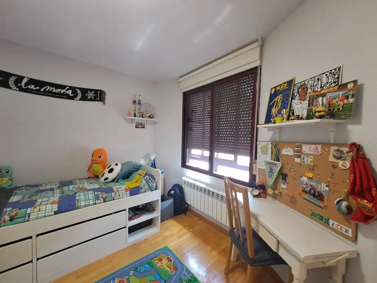 Bedroom of Houses for sale in Burgos  with Heating, Private garden and Parquet flooring