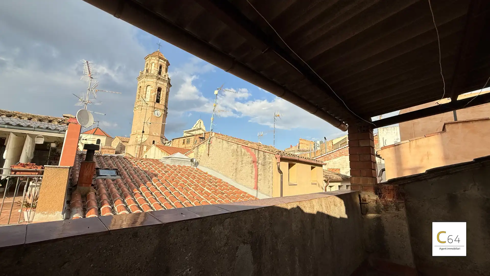 Vista exterior de Finca rústica en venda en Falset amb Calefacció i Terrassa