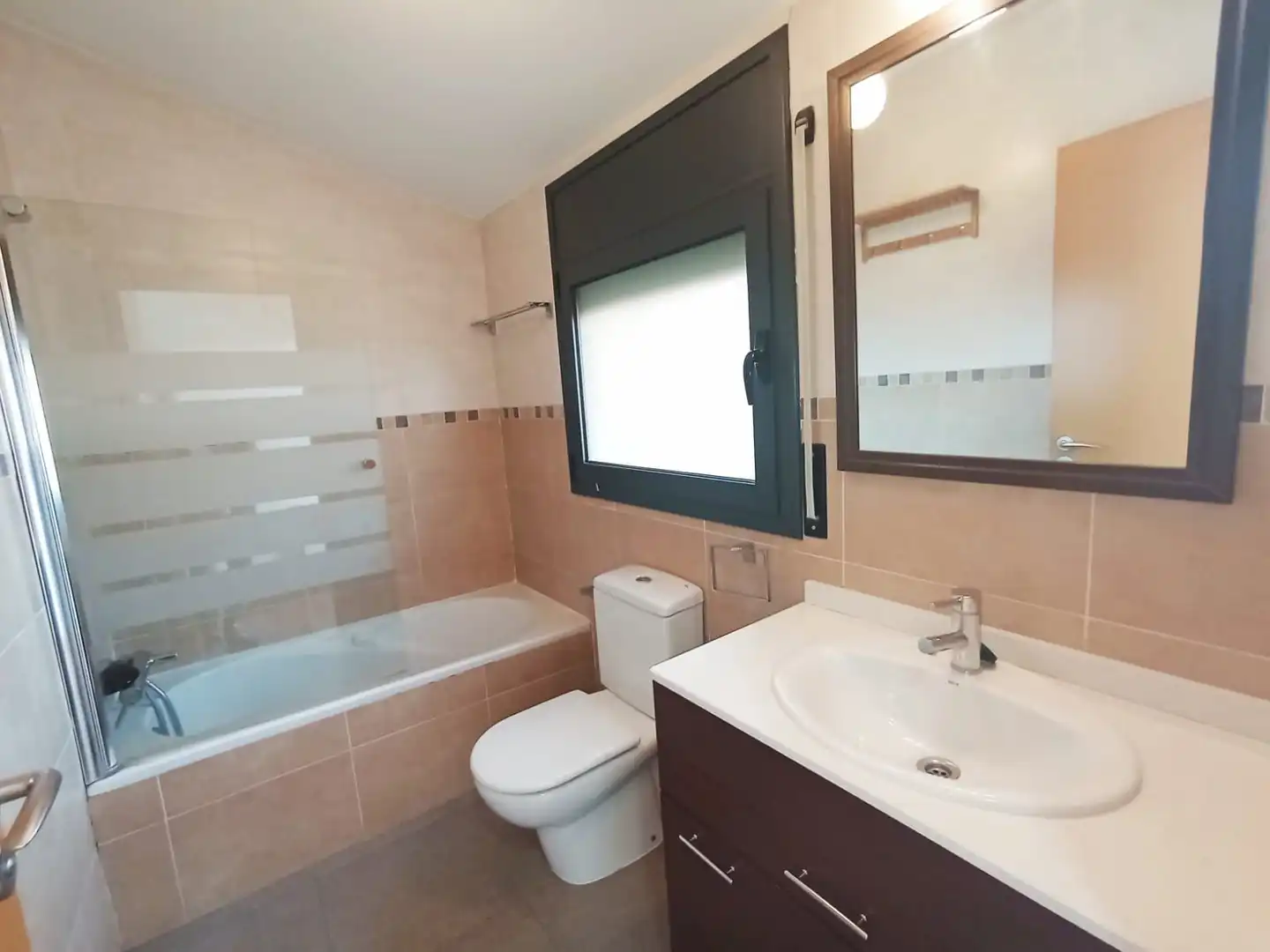 Badezimmer von Maisonette zur Miete in Terrassa mit Klimaanlage, Heizung und Terrasse