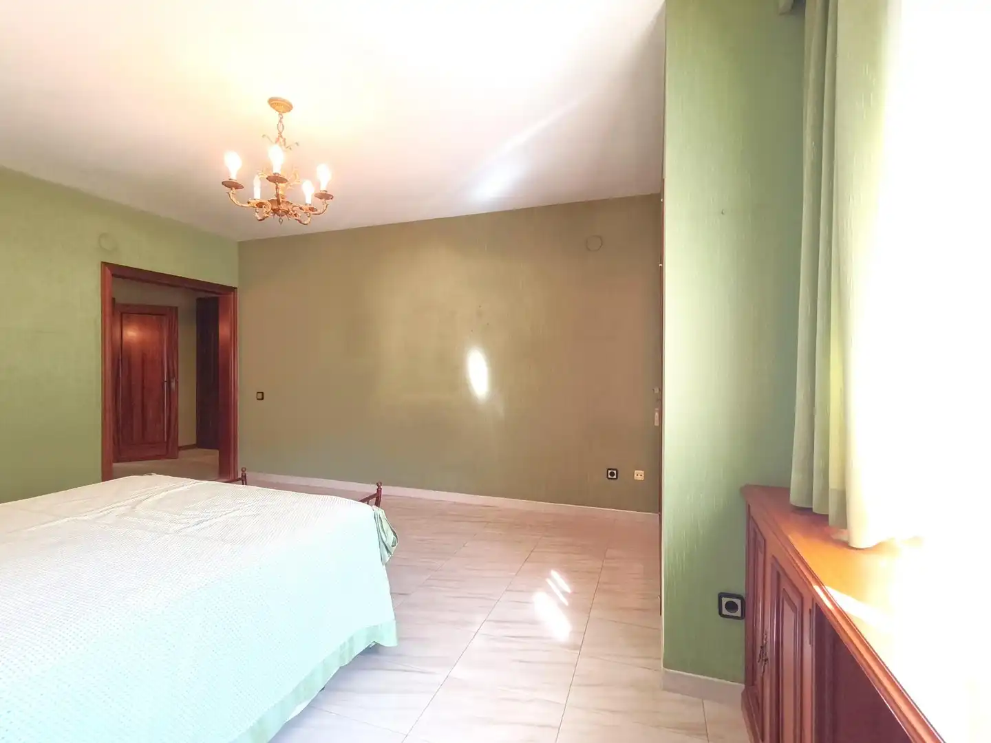 Habitación de Piso en venta en Reus con Calefacción, Terraza y Trastero