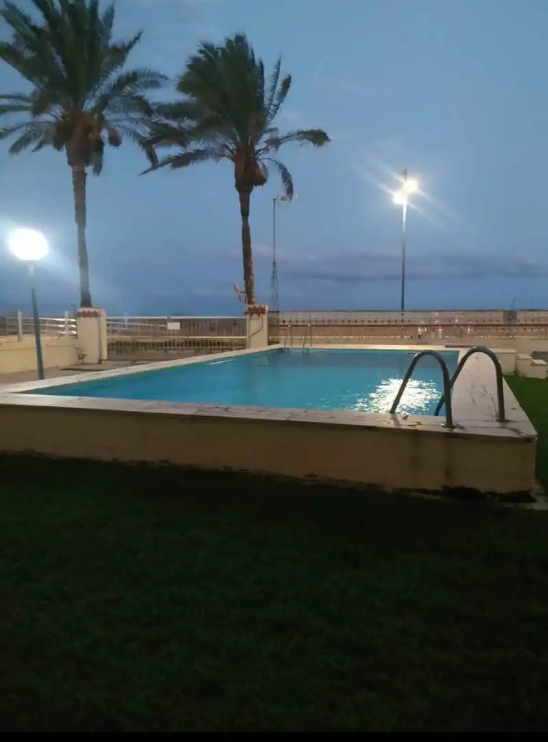 Apartamento con piscina en venta en Avinguda del Papa Luna, imagen 2