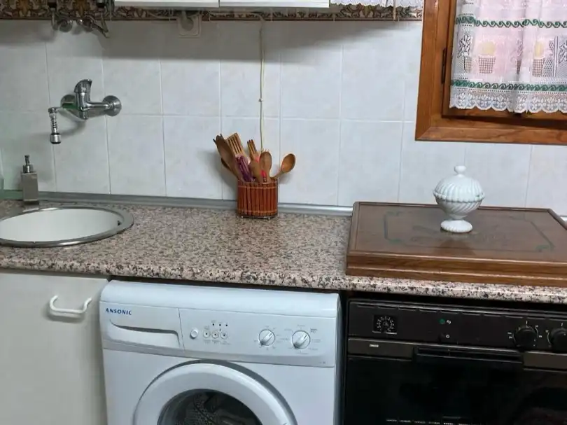 Cocina de Casa o chalet de alquiler en Lagata con Calefacción, Terraza y Amueblado