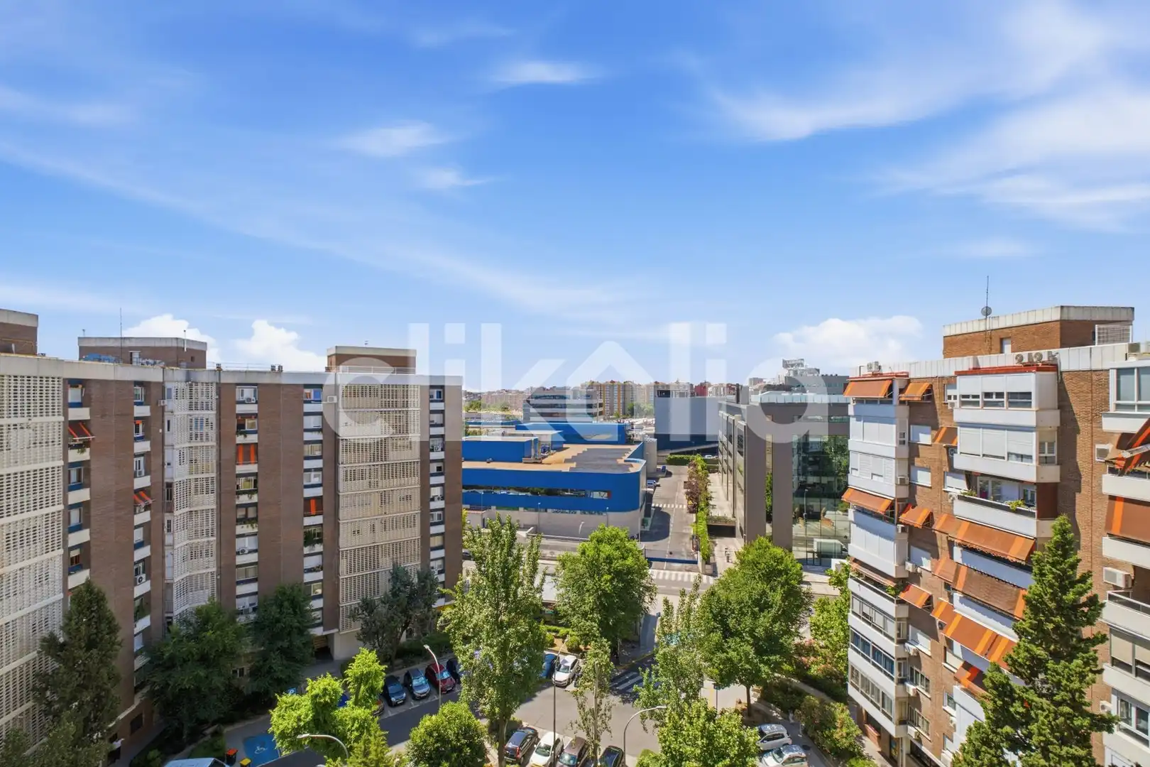 Vista exterior de Pis en venda en Madrid amb Aire condicionat, Calefacció i Terrassa