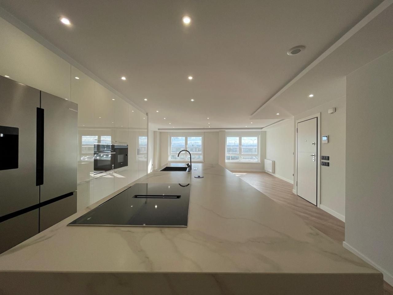 Cuina de Pis en venda en A Coruña Capital  amb Aire condicionat, Calefacció i Terrassa