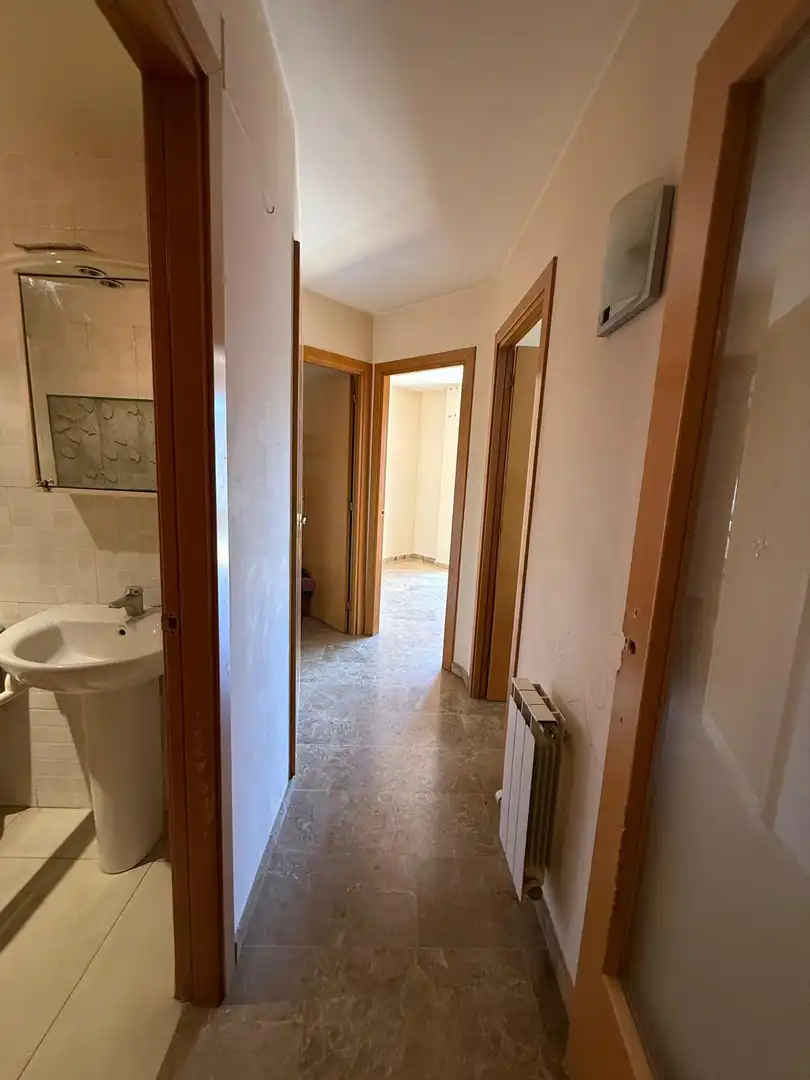 Piso en venta en L'Hospitalet de Llobregat con Balcón