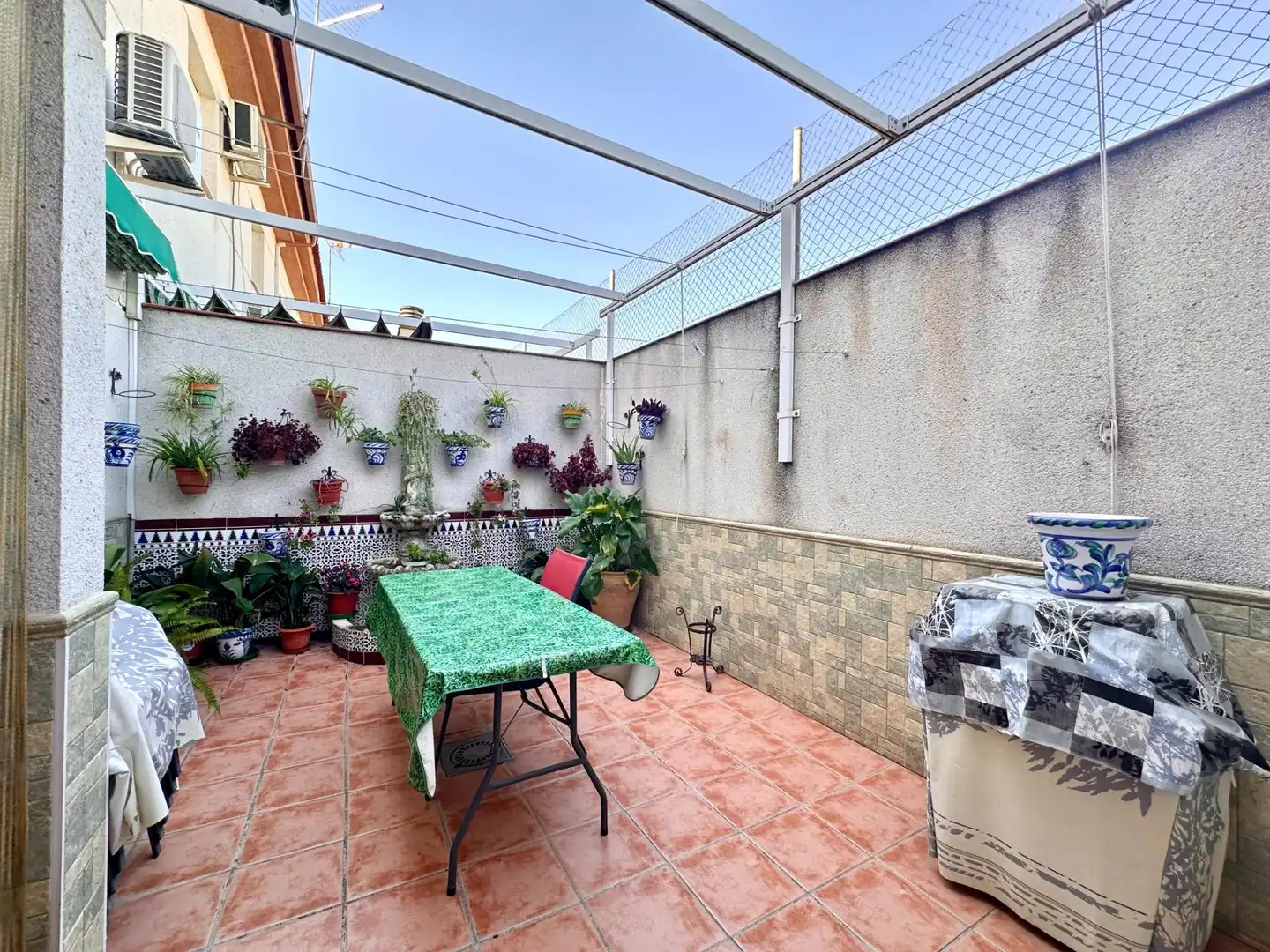 Terraza de Casa adosada en venta en Fuente Vaqueros con Aire acondicionado, Calefacción y Terraza