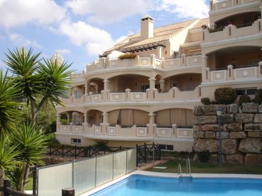 Apartament amb piscina en venda a Elviria - Cabopino
