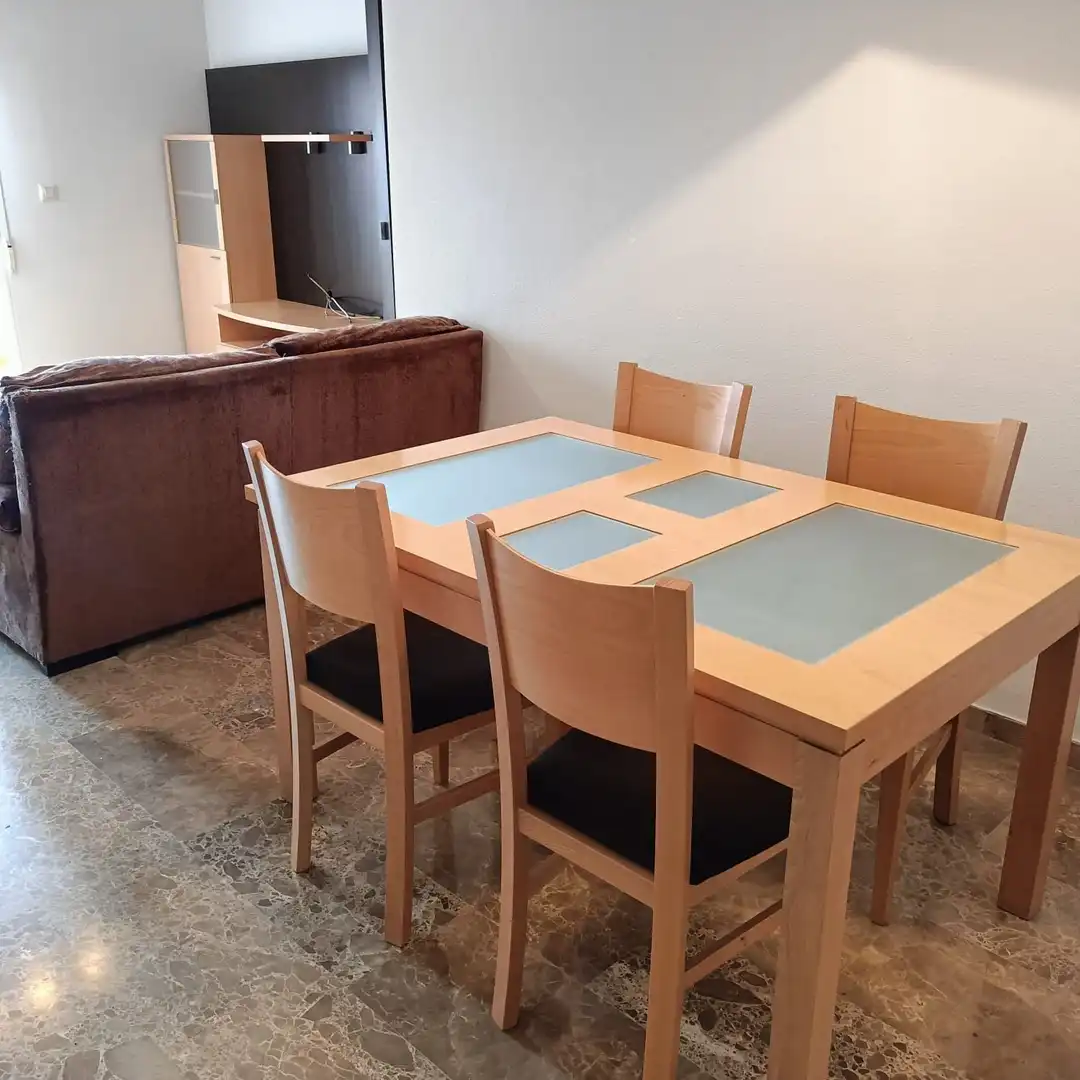 Piso de alquiler en Universidad