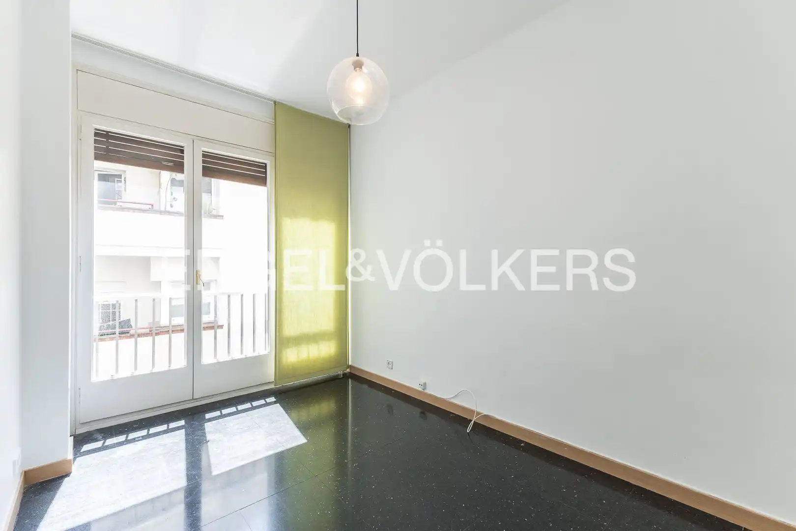 Exterior view of Flat for rent in Barcelona  with Air Conditioner, Heating and Parquet flooring