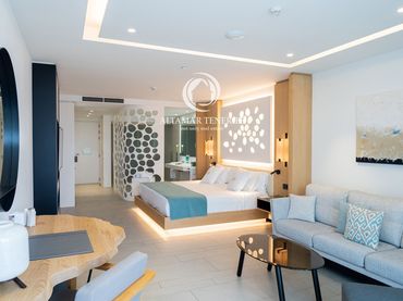 Apartament amb piscina en venda a Calle Alcojora s/n