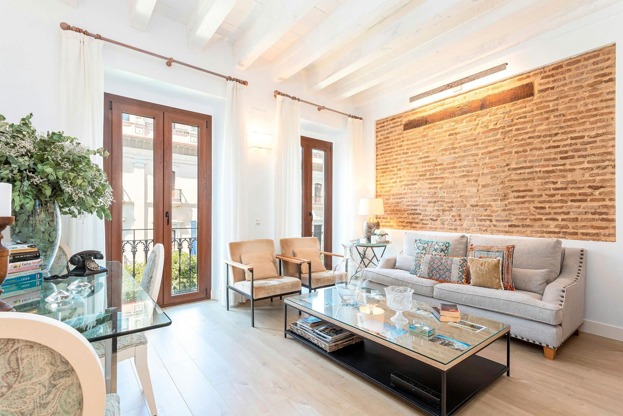 Living room of Flat to rent in  Sevilla Capital  with Air Conditioner, Heating and Washing machine