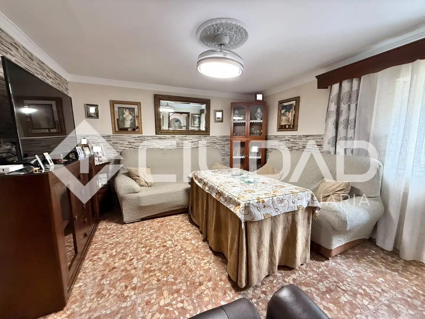 Sala de estar de Casa o chalet en venta en El Cuervo de Sevilla