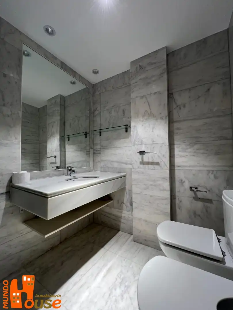 Baño de Dúplex en venta en Real Sitio de San Ildefonso con Calefacción, Trastero y Balcón