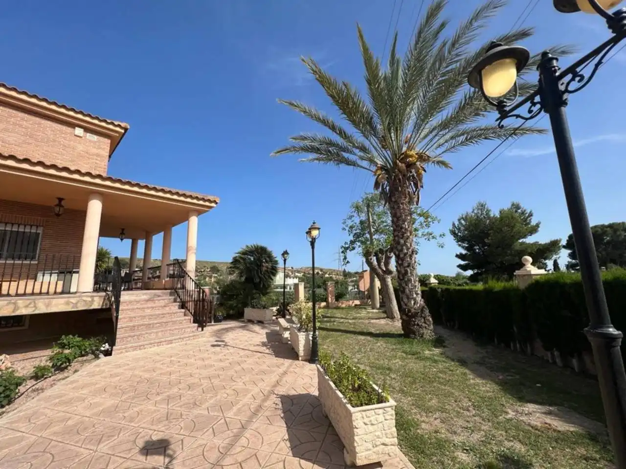 Chalet con piscina en venta en Busot, imagen 3