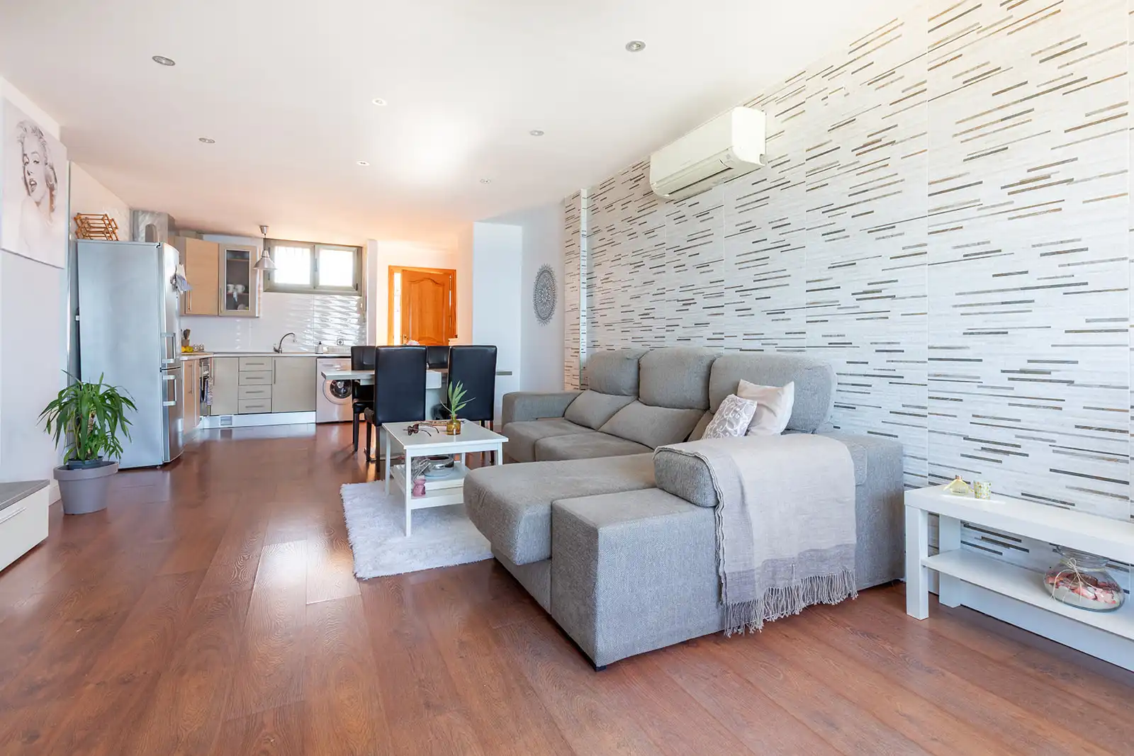 Sala d'estar de Apartament en venda en Calvià amb Aire condicionat, Moblat i Internet