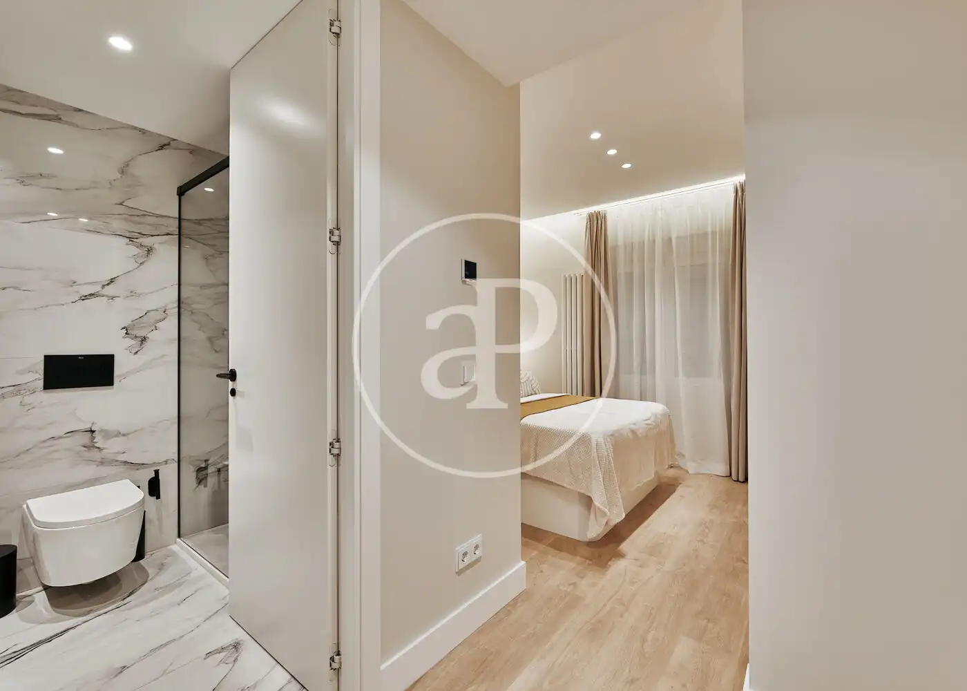 Bedroom of Flat for sale in Madrid  with Air Conditioner, Heating and Furnished