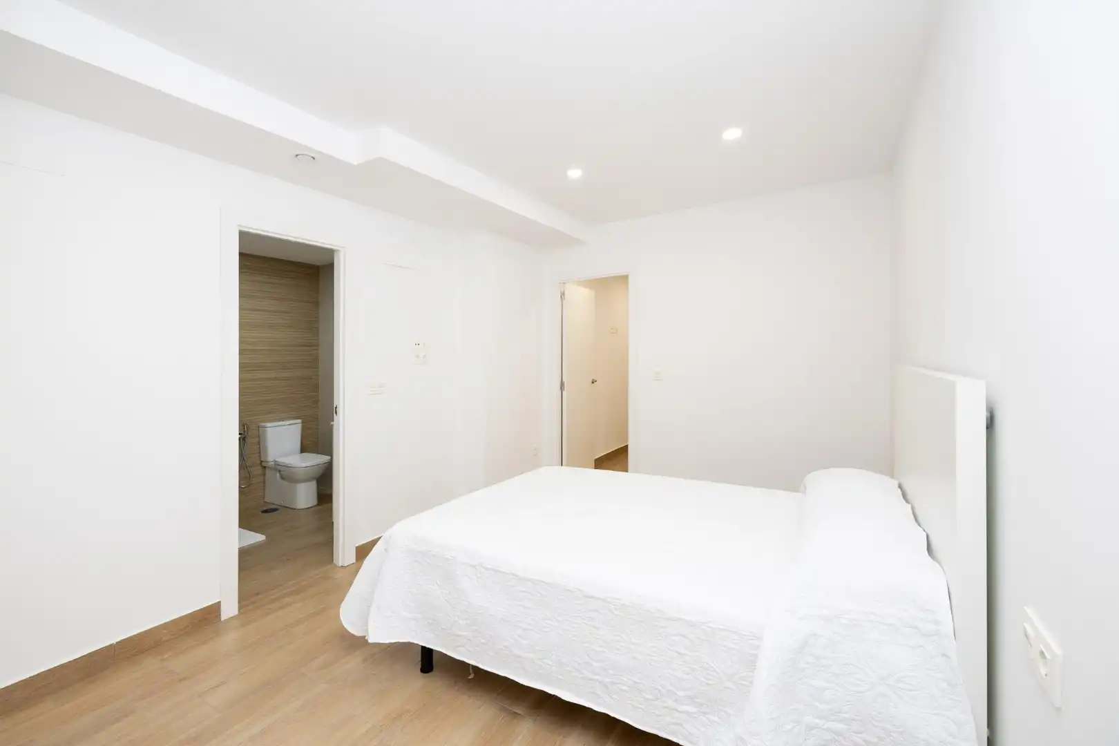 Dormitori de Apartament en venda en Granada