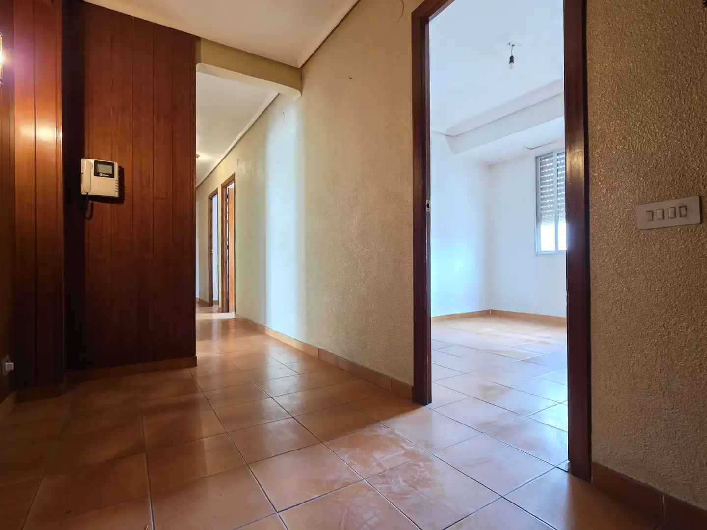 Piso en venta en Castellón de la Plana / Castelló de la Plana con Balcón