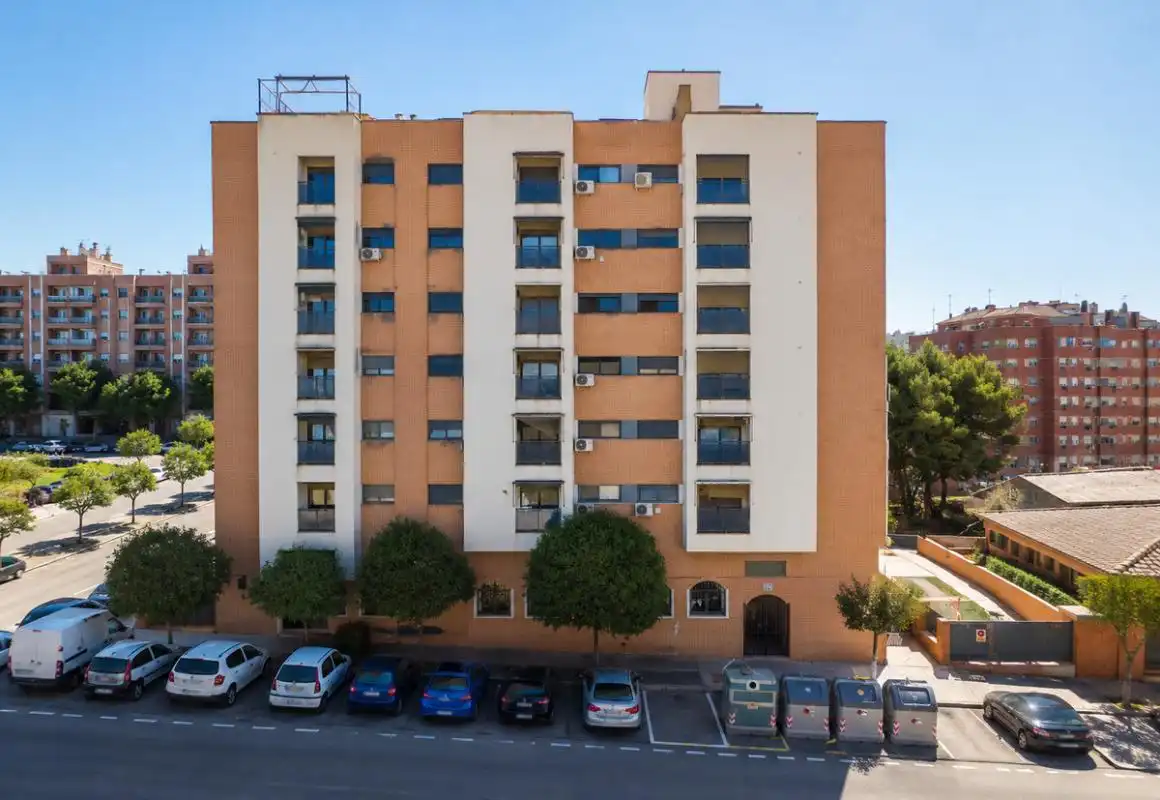 Vista exterior de Piso en venta en Valdemoro con Calefacción, Terraza y Balcón