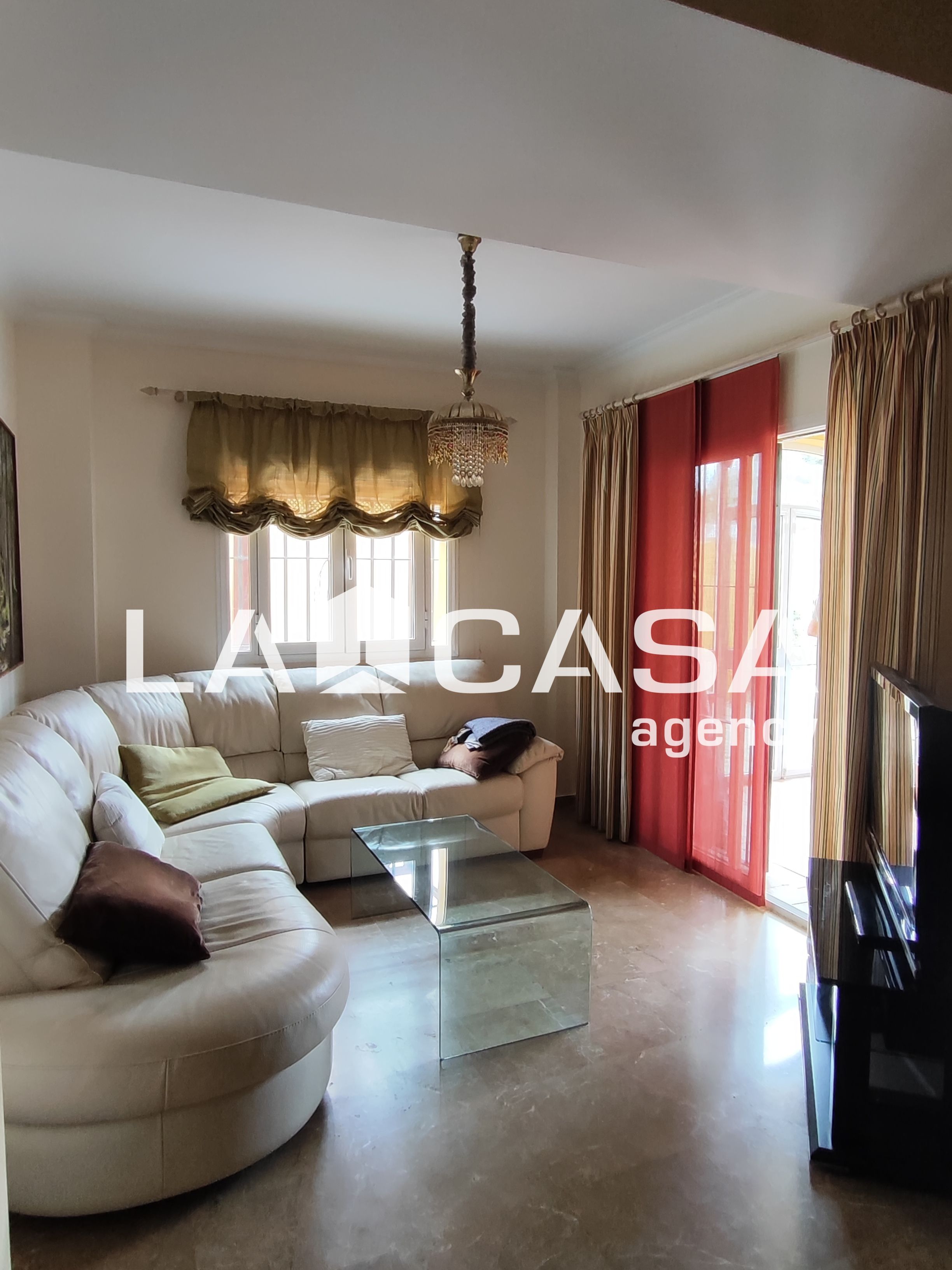 Living room of Single-family semi-detached for sale in Montequinto  with Terrace and Swimming Pool