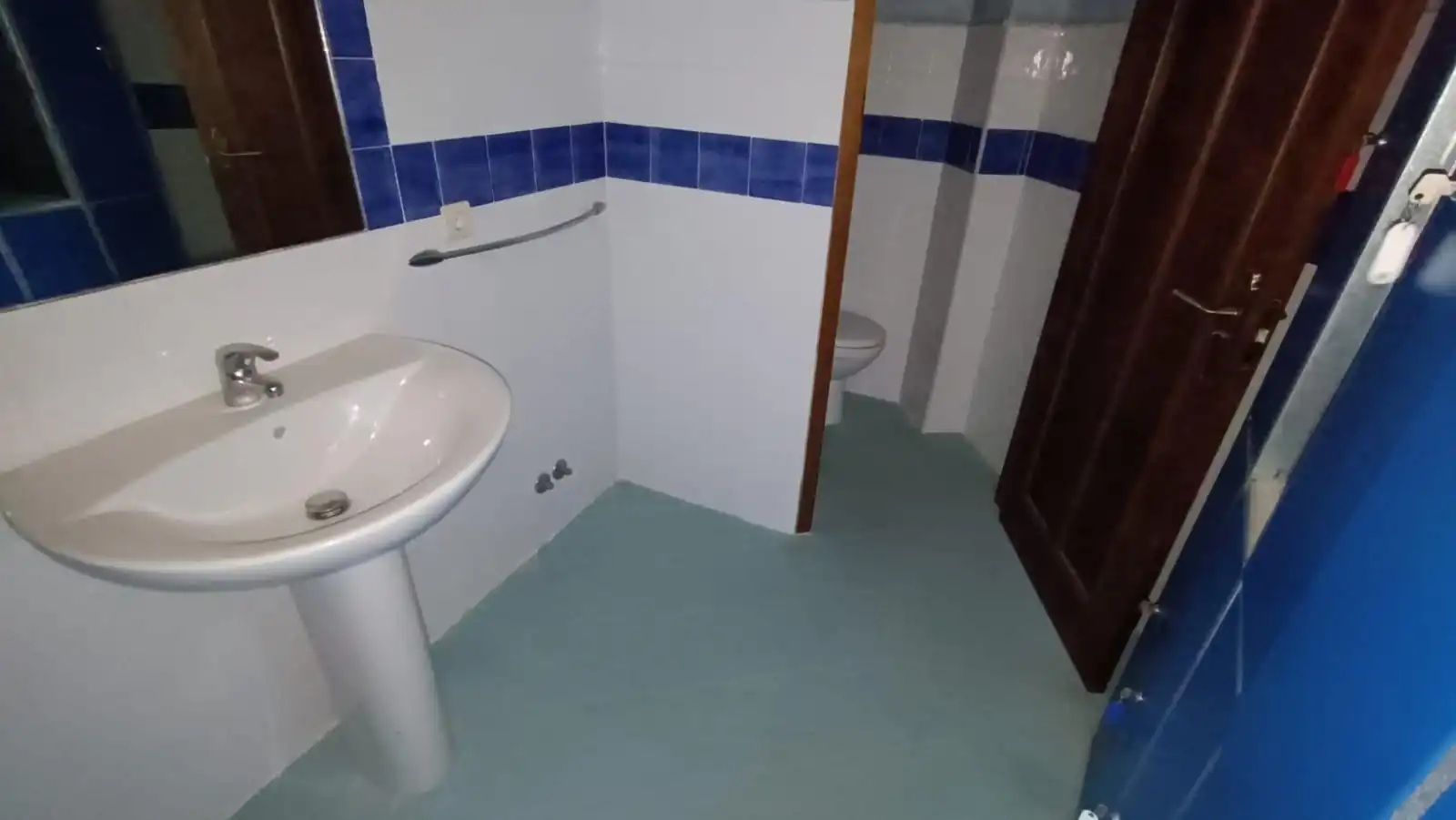 Bany de Edifici en venda en Pereruela
