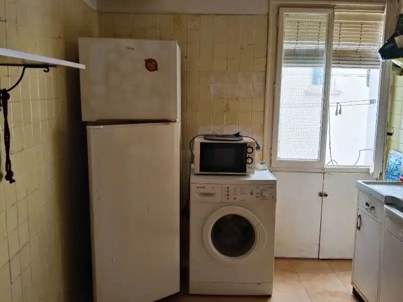 Cocina de Piso en venta en  Madrid Capital con Balcón
