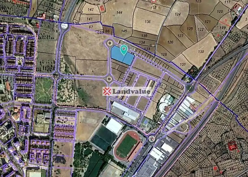 Terreno residenziale in vendita a PAU 2-600, imagen 3