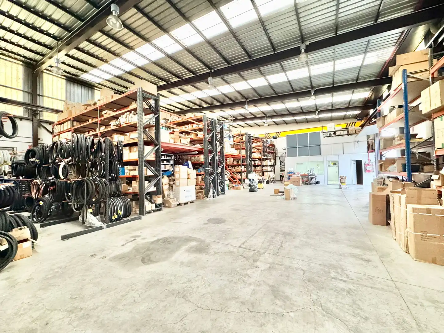 Nau industrial en venda a Bekolarra Kalea