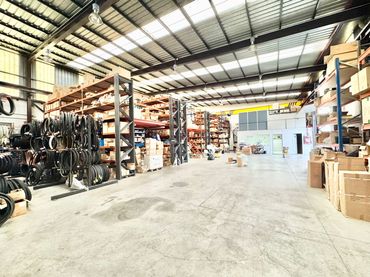 Industrial building for sale in Bekolarra Kalea