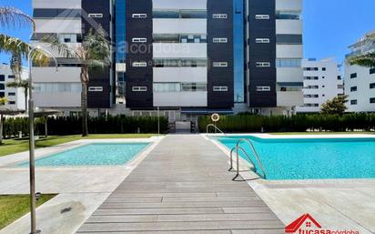 Vista exterior de Pis en venda en  Córdoba Capital amb Calefacció, Jardí privat i Terrassa