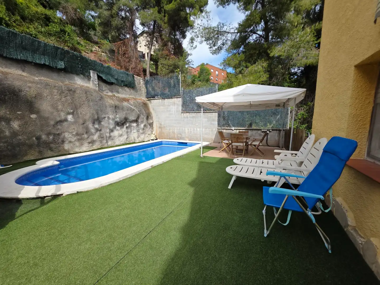 Piscina de Casa o chalet en venta en Vallirana con Calefacción, Jardín privado y Terraza