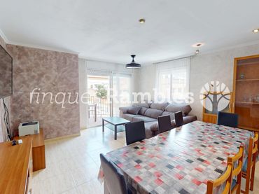 Appartement avec balcon à vendre à Vilanova del Camí