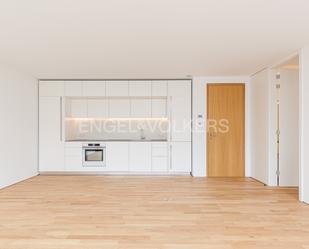 Flat for sale in Javier Ferrero,  Madrid Capital