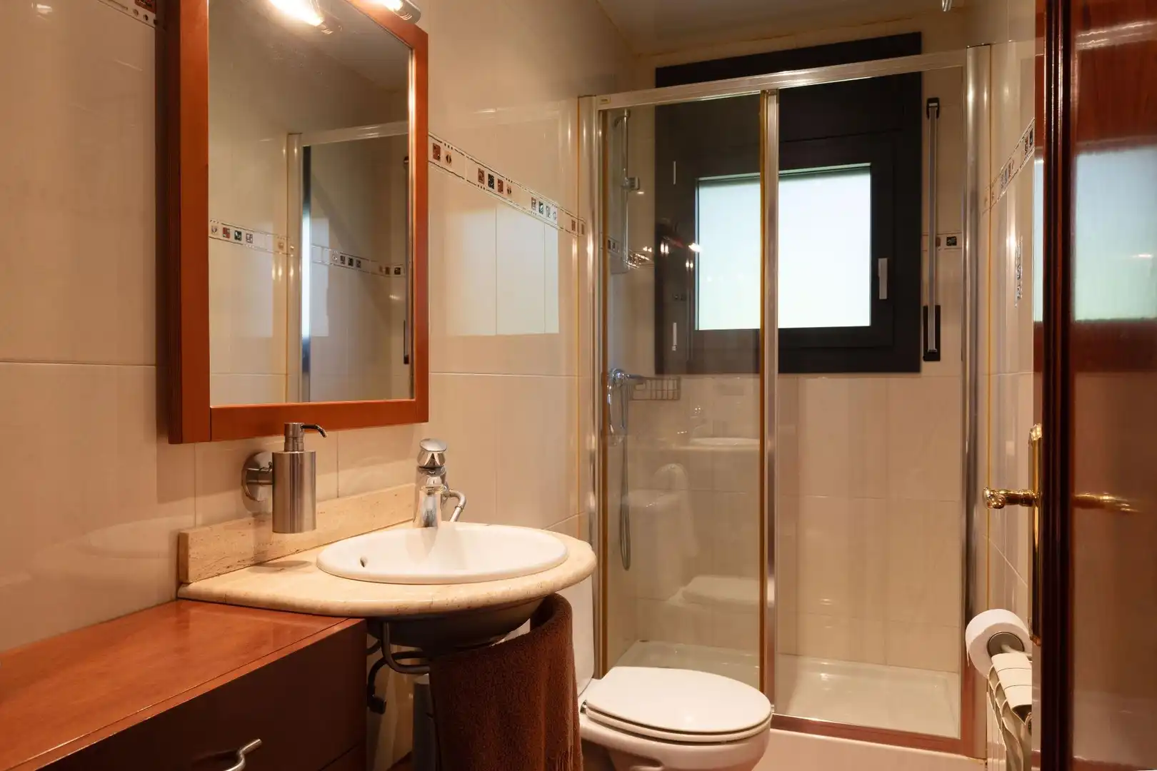 Baño de Casa o chalet en venta en Vacarisses con Calefacción, Jardín privado y Terraza