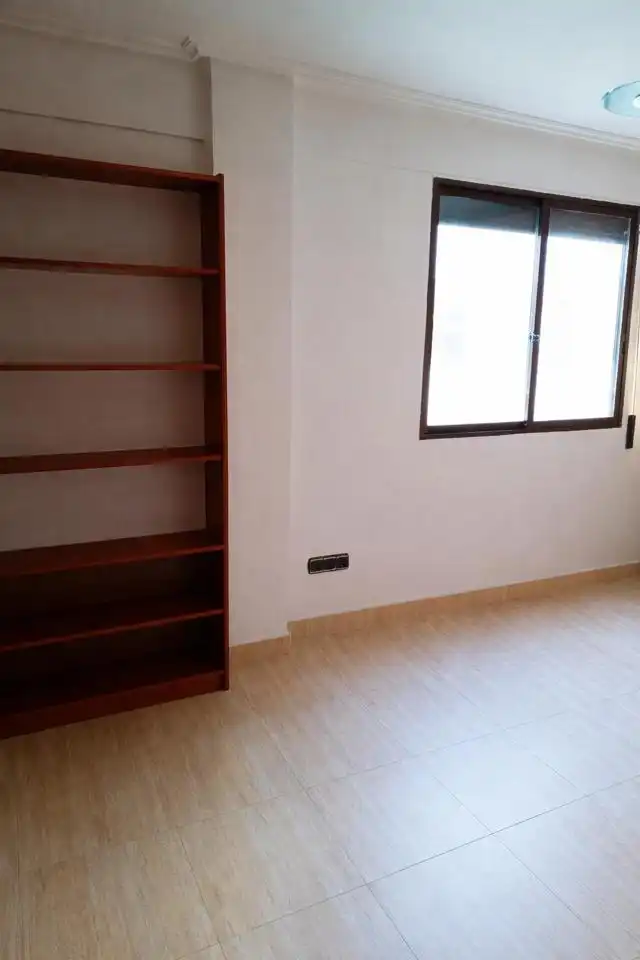 Bedroom of Flat for sale in Zaragoza  with Air Conditioner, Heating and Parquet flooring